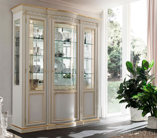 Витрина 3-х дверная Milano Bianco
